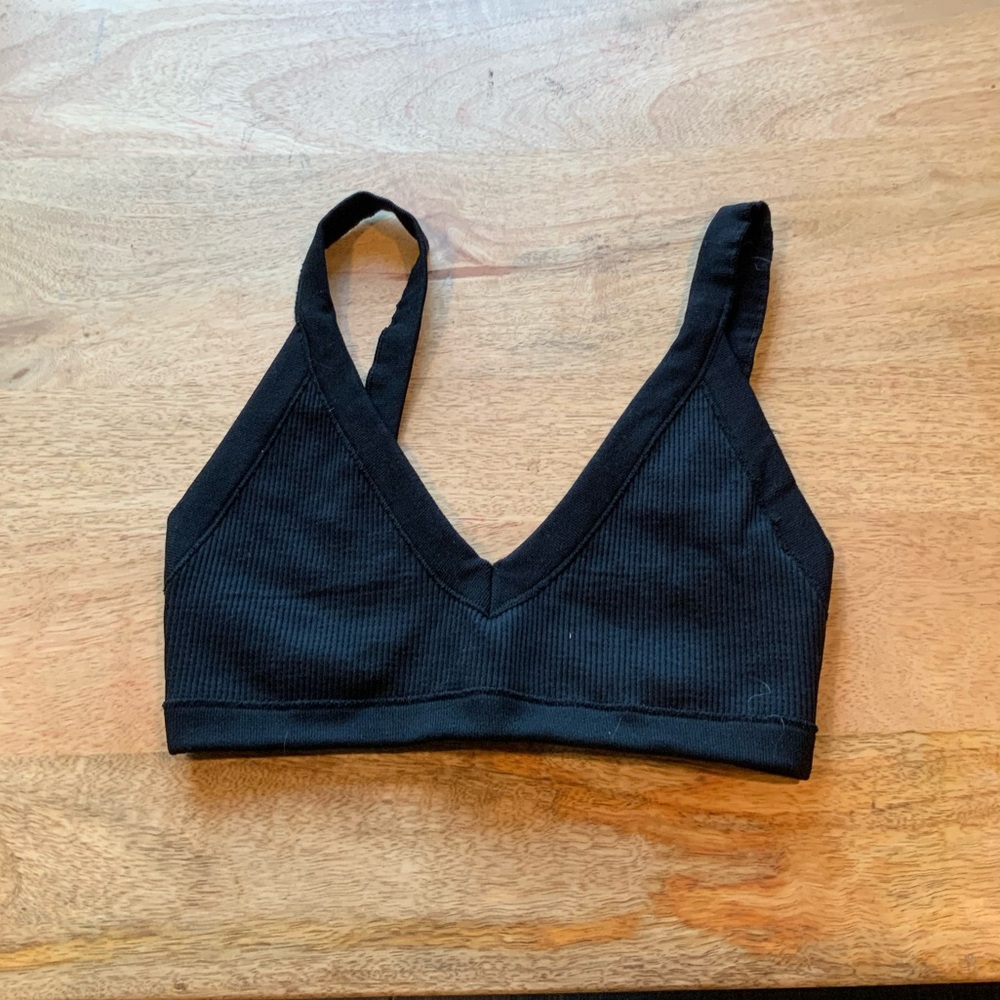 Elegant Black Women's V-Neck Bralette